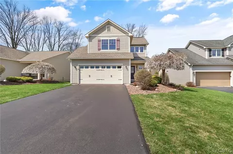 3103 Samantha Dr, Lysander, NY 13027