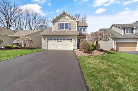 3103 Samantha Dr, Lysander, NY 13027