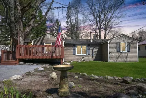 6504 Lorraine Ave, Remsen, NY 13438