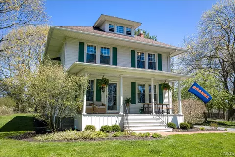 3066 E Lake Rd, Skaneateles, NY 13152