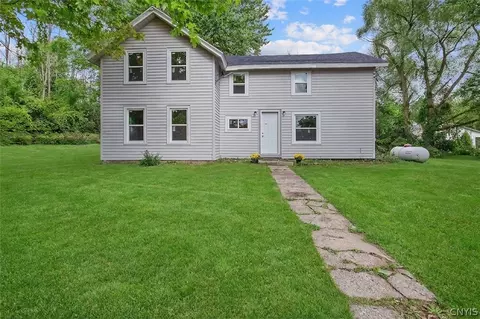 3148 Pompey Center Rd, Manlius, NY 13104