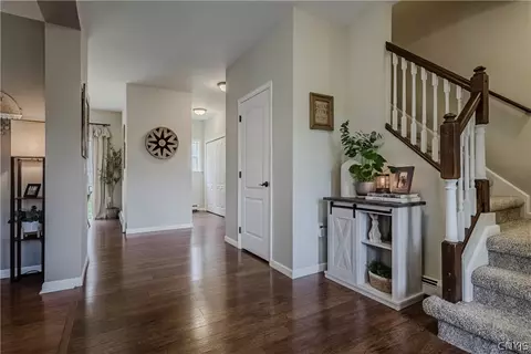 Entry Way - 389 Warren Rd, German Flatts, NY 13407 photo 3 of 6