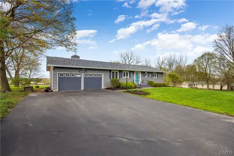 Exterior - 372 Genesee St, Oneida, NY 13421 photo 4 of 13