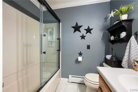 Bath - 372 Genesee St, Oneida, NY 13421 photo 2 of 3