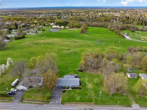 View/Area - 372 Genesee St, Oneida, NY 13421 photo 2 of 7