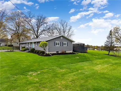 Exterior - 372 Genesee St, Oneida, NY 13421 photo 11 of 13