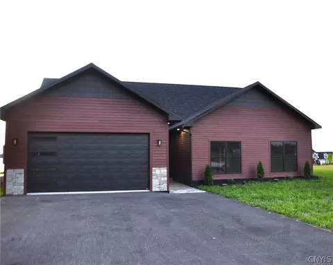 Exterior - 421 NE Pike Rd NE, Hounsfield, NY 13685 photo 2 of 2
