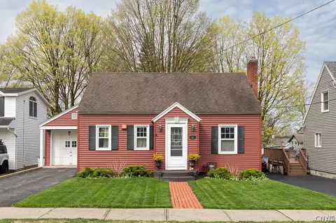 504 Walnut St, Fayetteville, NY 13066