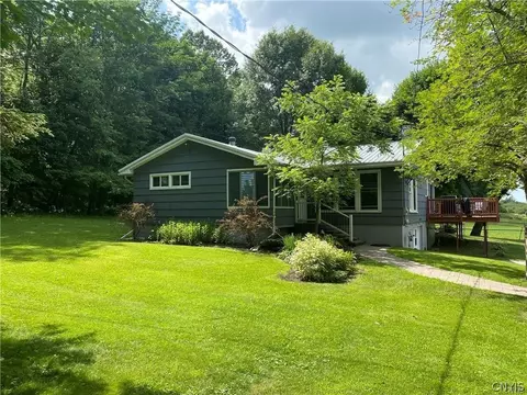 27317 Five Corners Rd, Le Ray, NY 13616