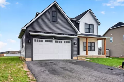 8799 Dell Center Dr, Liverpool, NY 13090