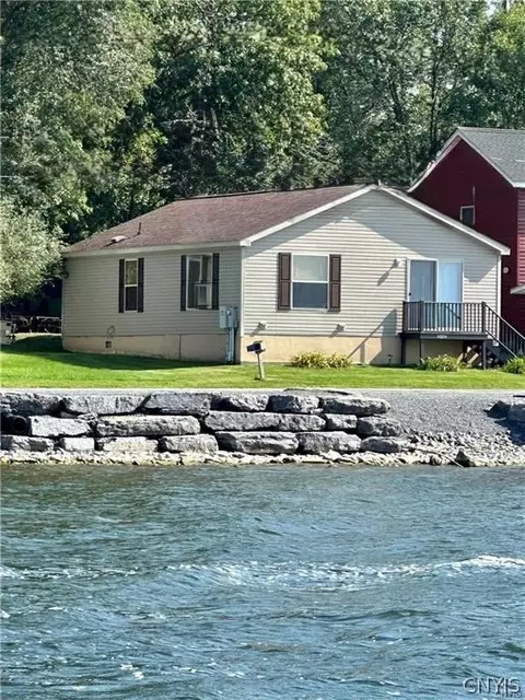 10320 County Route 125, Lyme, NY 13622