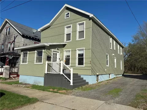 1251 Mohawk St, Utica, NY 13501