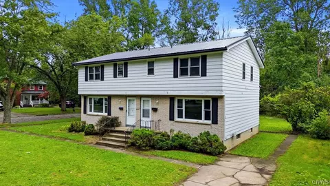 211 Marine Dr, Amherst, NY 14228
