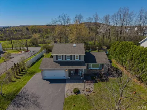 4501 Odell Pl, Onondaga, NY 13078