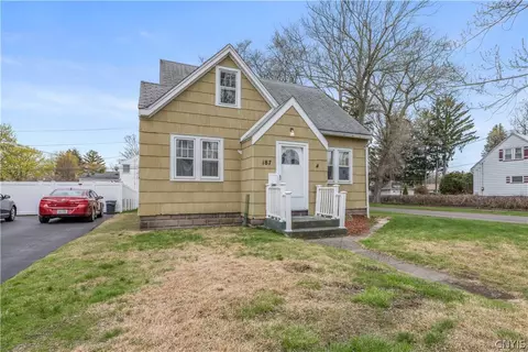 187 Walzer Rd, Irondequoit, NY 14622