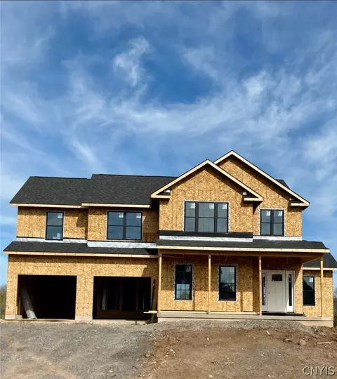 8020 Sedge Grass Rd, Lysander, NY 13027