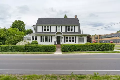1419 Olmsted Dr, Watertown, NY 13601