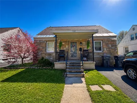 508 Mayberry Rd, Rome, NY 13440