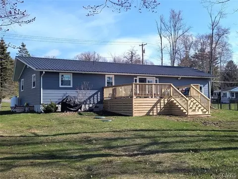 1528 State Route 49, Vienna, NY 13042