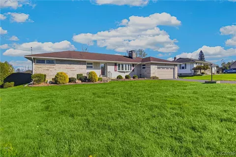 109 Cross St, Whitestown, NY 13495