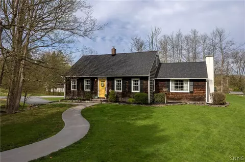 26 Jones Rd, Paris, NY 13456