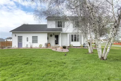 9469 Birch Tree Rd, Brewerton, NY 13029