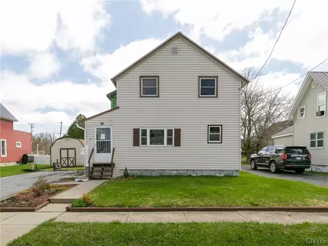 79 Parker St, Gouverneur, NY 13642