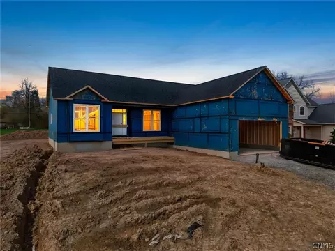 109 Brantford, Geddes, NY 13209