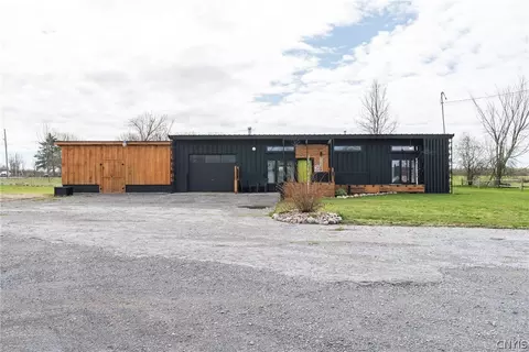 16380 Star Schoolhouse Rd, Dexter, NY 13634