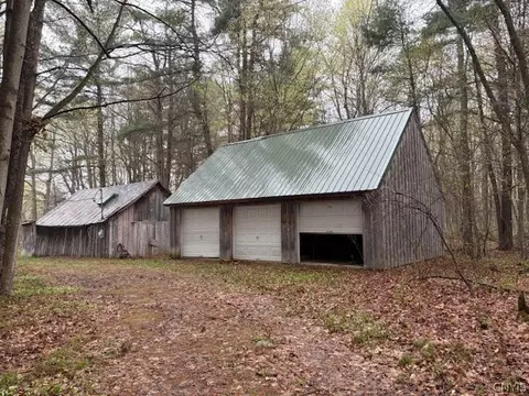 16637 Witt Rd, Brownville, NY 13615