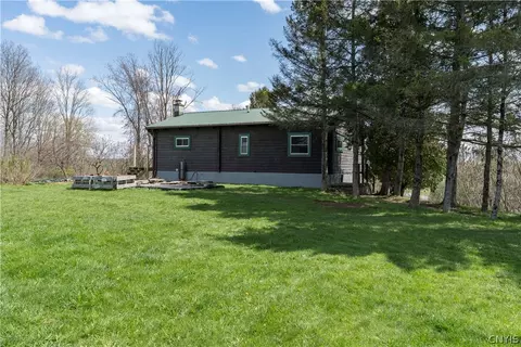 31139 State Route 26, Philadelphia, NY 13673