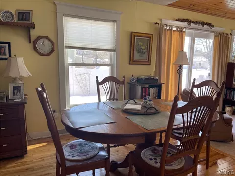 Dining - 311 Summit Ave, Oneida, NY 13421 photo 1 of 1