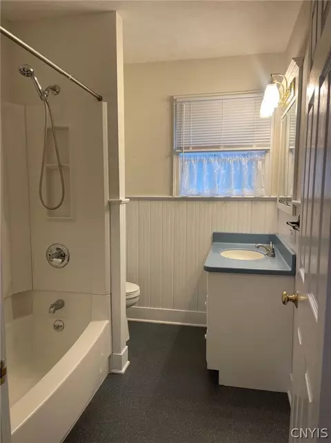 Bath - 311 Summit Ave, Oneida, NY 13421 photo 7 of 7