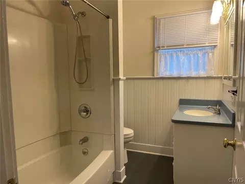 Bath - 311 Summit Ave, Oneida, NY 13421 photo 6 of 7