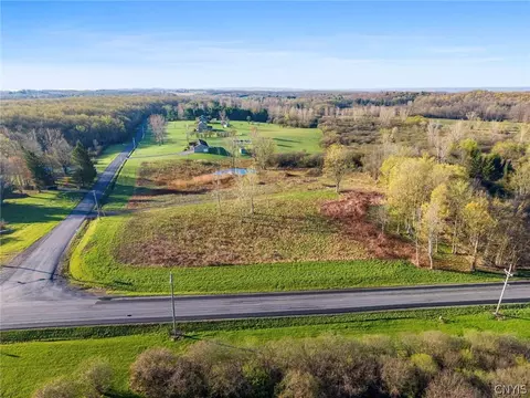 Swamp Road, Sennett, NY 13021