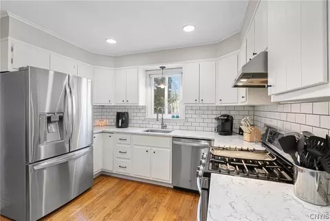Kitchen - 103 Pelham Rd, Syracuse, NY 13214 photo 2 of 6