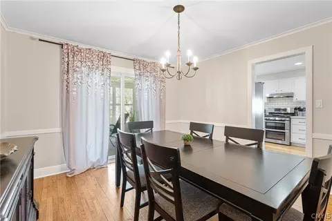 Dining - 103 Pelham Rd, Syracuse, NY 13214 photo 2 of 3
