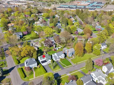 View/Area - 103 Pelham Rd, Syracuse, NY 13214 photo 2 of 3