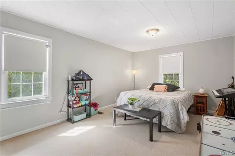 Bedroom - 103 Pelham Rd, Syracuse, NY 13214 photo 1 of 8