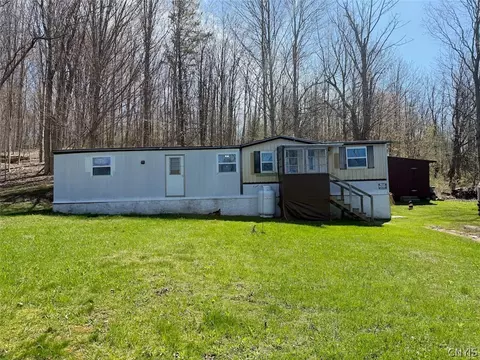 8052 State Route 3, Pulaski, NY 13142 photo 2