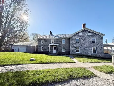 100 N Main St, Le Ray, NY 13612