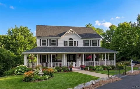 3293 W Lake Rd, Cazenovia, NY 13035