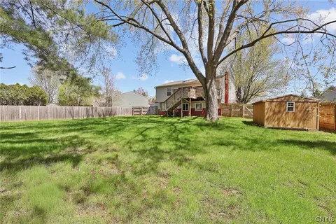 Exterior - 7782 Patchmark Ln, Cicero, NY 13039 photo 4 of 4