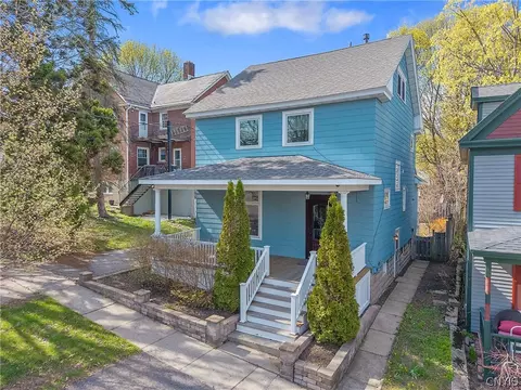 69 W Van Buren St, Oswego, NY 13126