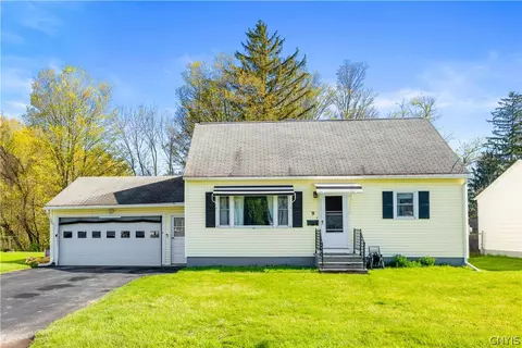 9 Cedar Ln, Whitestown, NY 13417