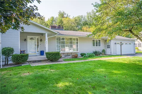 8657 Teugega Point Rd, Rome, NY 13440