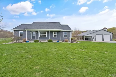 3824 County Route 22, Lacona, NY 13083