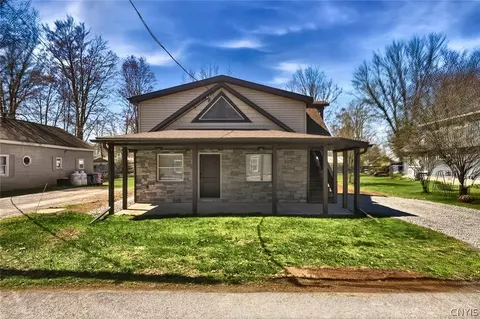 2013 Pleasant Ave, Vienna, NY 13308