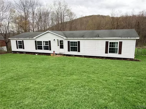 2120 Blodgett Mills Rd, Cortlandville, NY 13045