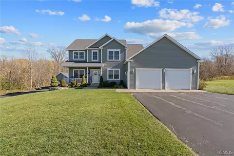 196 Creamery Rd, Scriba, NY 13126
